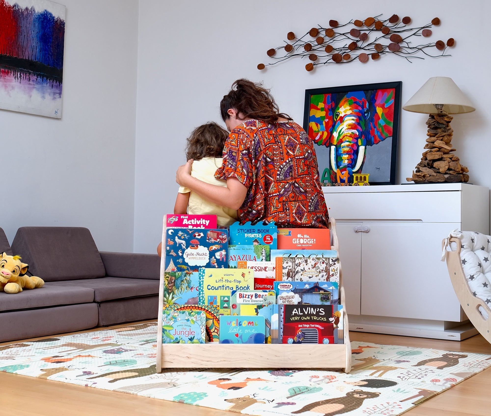 Curved Wooden Bookshelf in Multiple Sizes – Elegant Wave Design