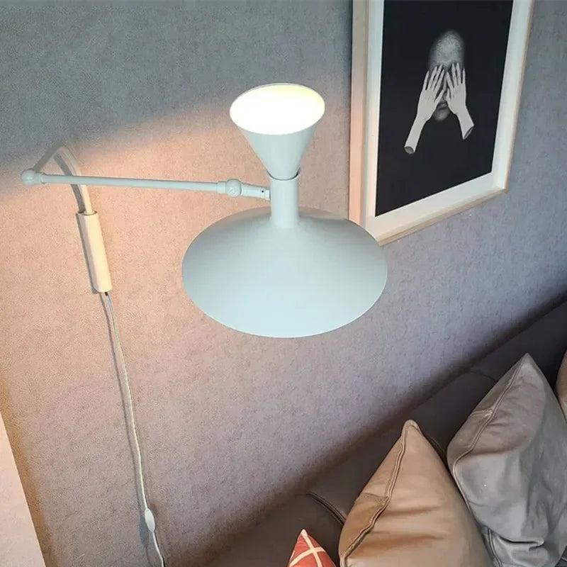 Nordic Designer Wall Lamp White Black Metal Arm Wall Sconce Lamp for Living Room Study Room Bedroom Bedside Lamps