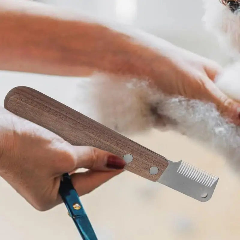 Professional Dog Stripping Knives Pets Grooming Comb With Wood Handle Dog Stripping Tool Pet Deshedding Brush Pet Hair Comb