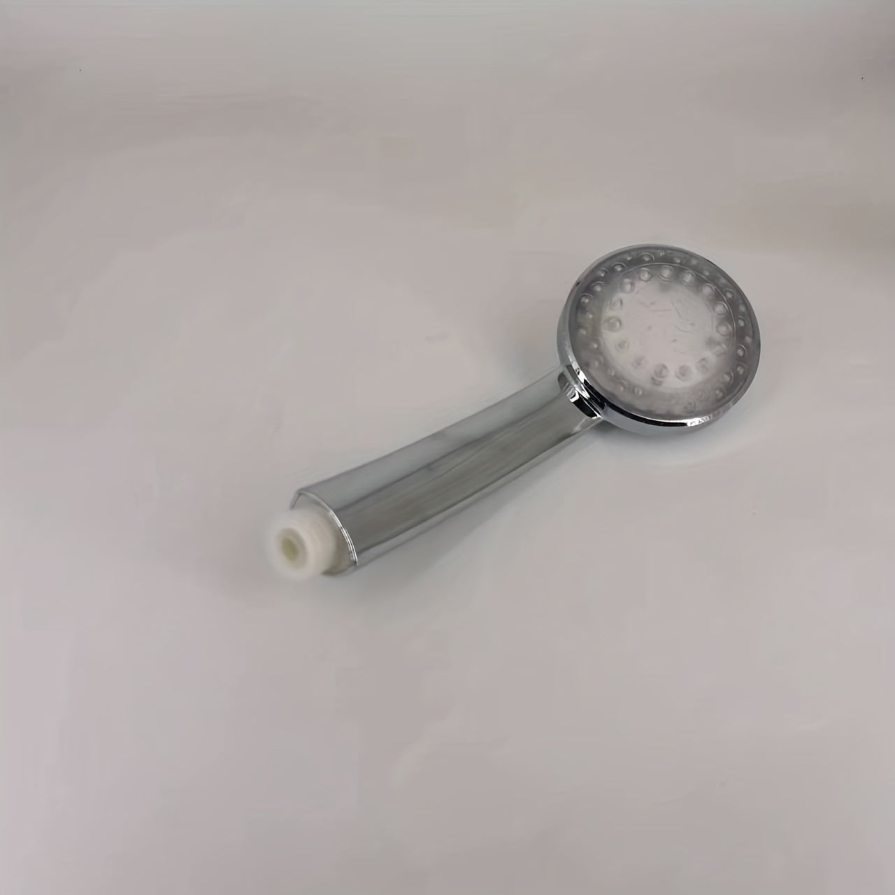 Automatically Color-Changing LED Rainfall Shower Head - 1pc Water Saving Showerhead with Temperature Sensor - Bathroom Accessories