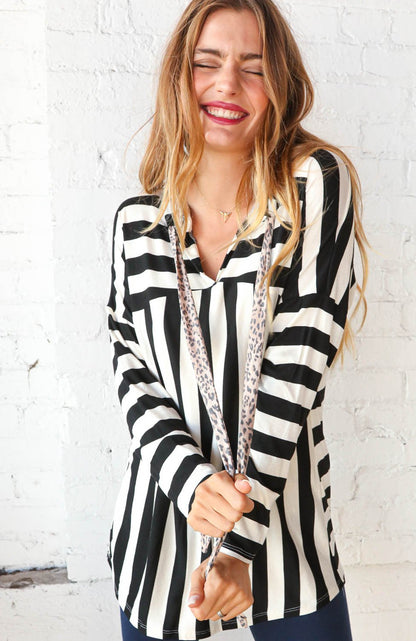 Black &amp; White Stripe Leopard Drawstring Hoodie