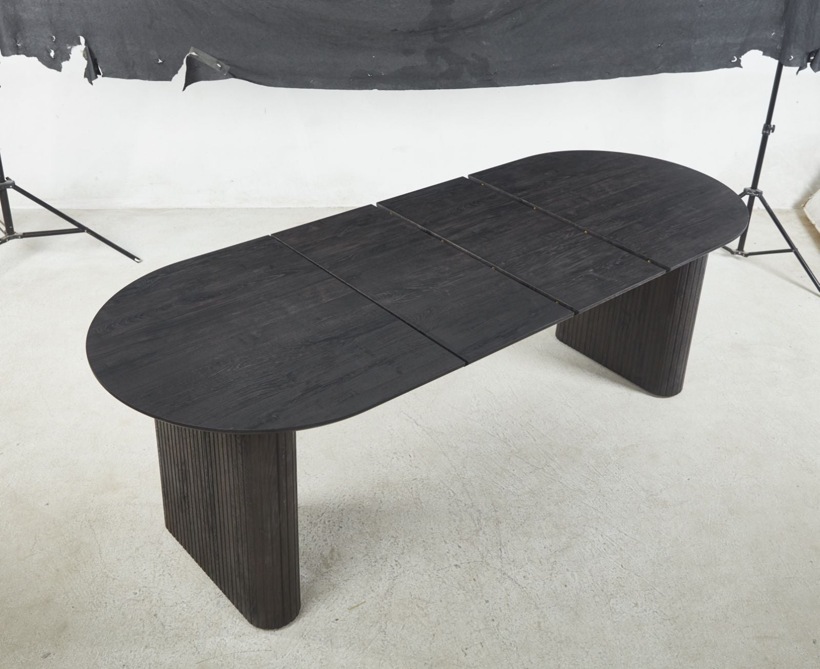 Extensible table ,DINING TABLE,OFFICE TABLE,COFFEE TABLE,MDF