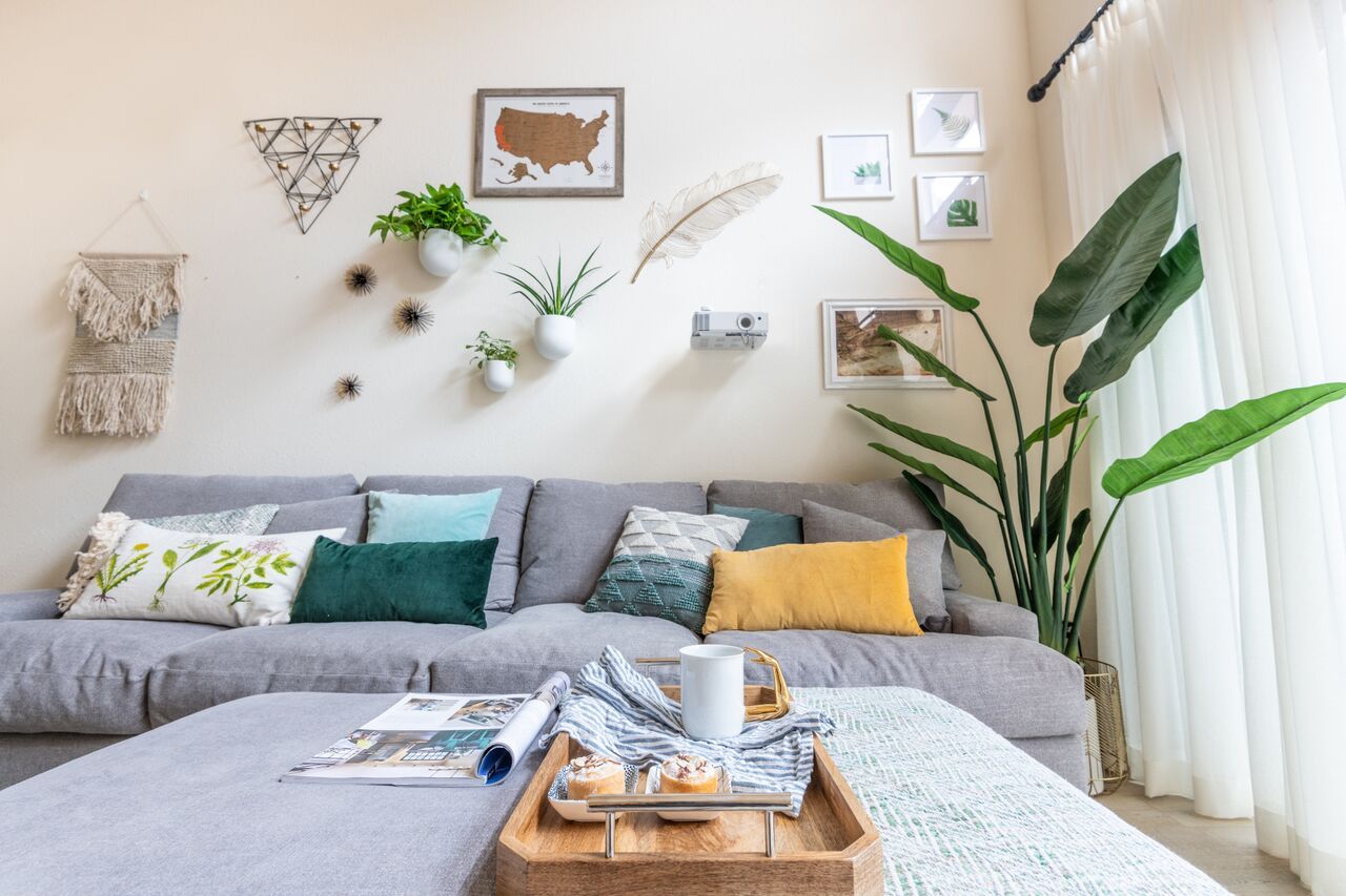 Retro Style Porcelain Cup &