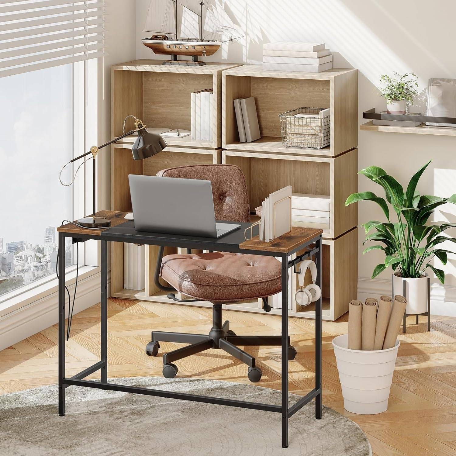 Computer Desk, Home Office Desk with Power Outlet, Modern Study