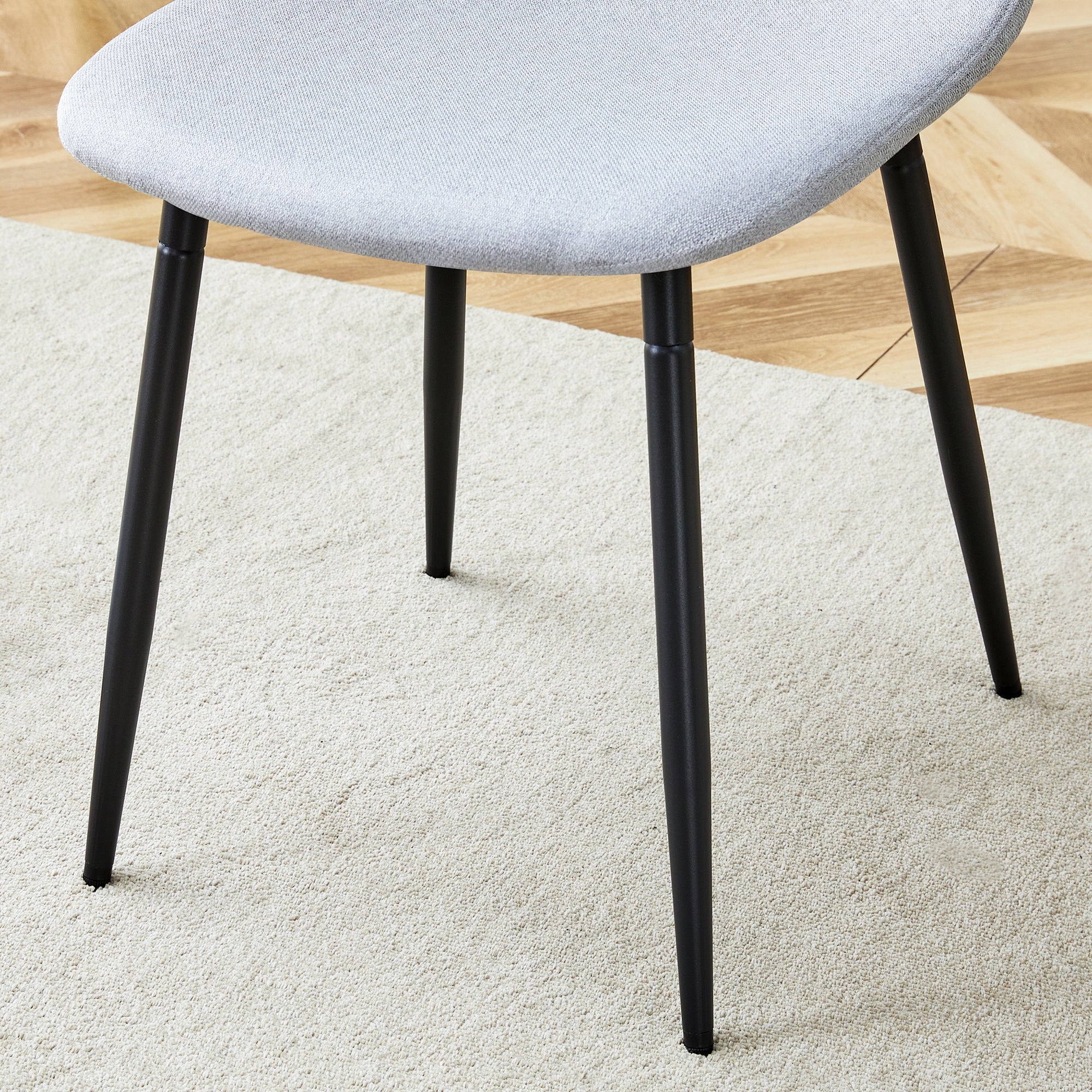 Comfortable Linen-Cotton Dining Chair Set - Four Pieces in Light
