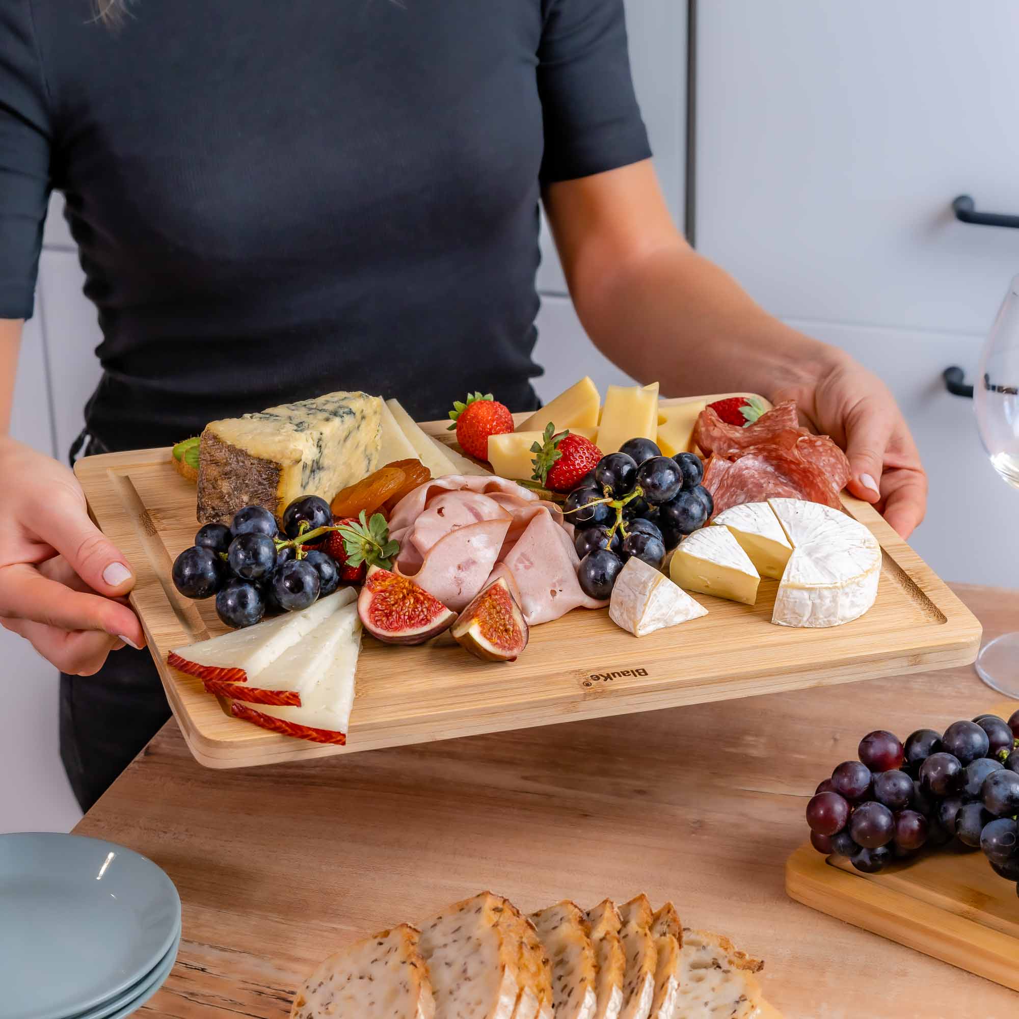 Wood Cutting Board for Kitchen 15x10 inch - Wooden Serving Tray -