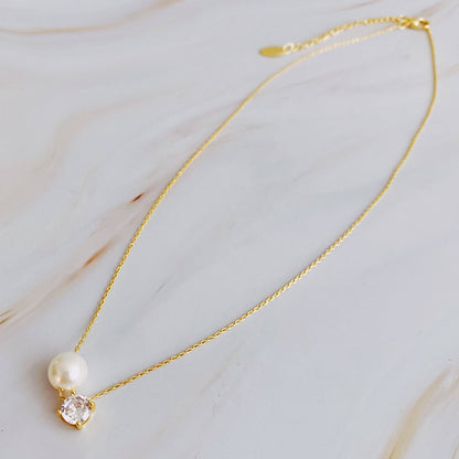 Single Pearl And Diamond Necklace