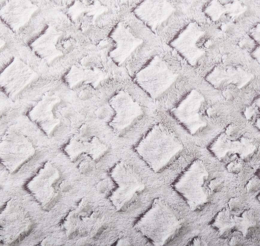 DaDa Bedding Dreamy Milky Way White &amp; Purple Embossed Faux Fur Euro