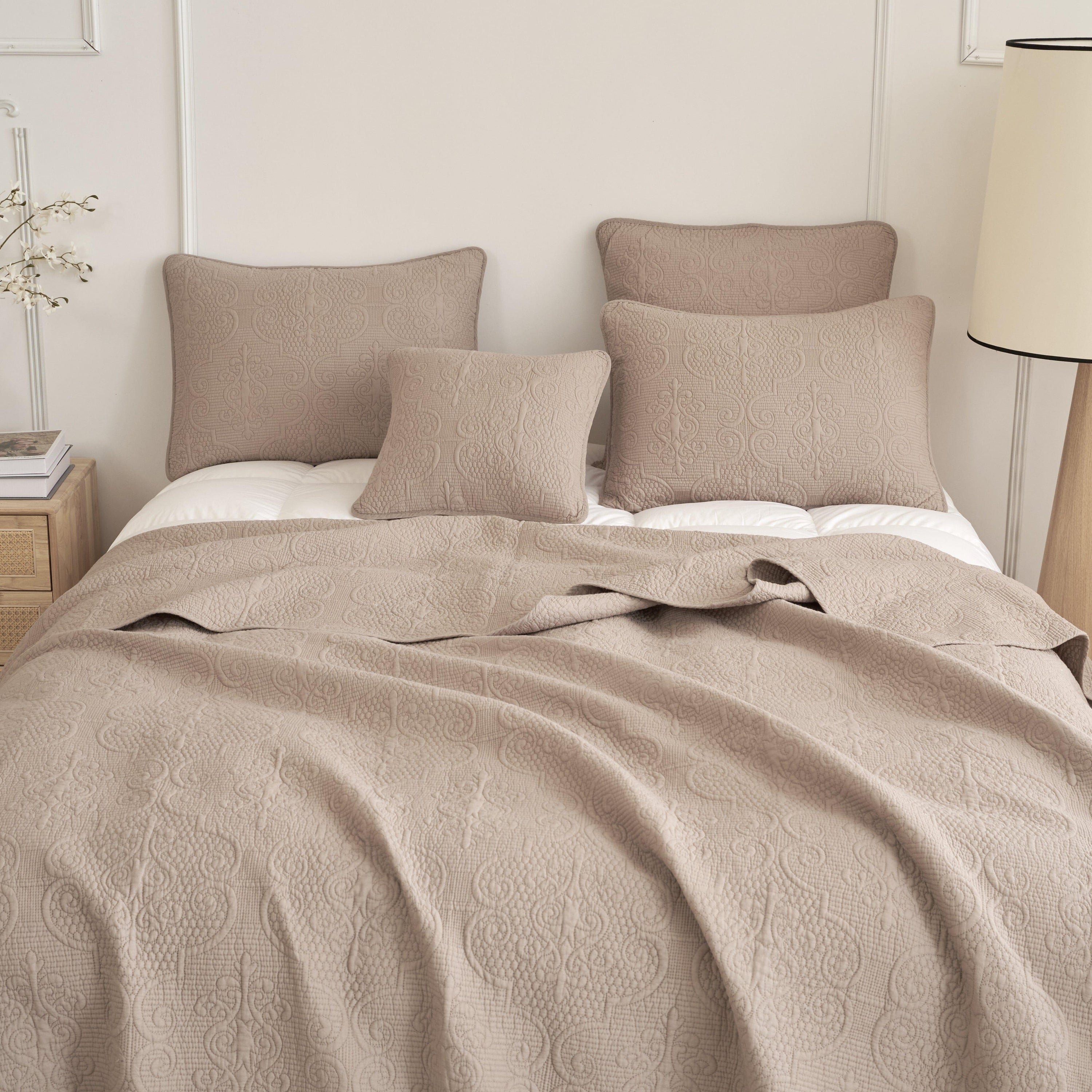 DaDa Bedding Neutral Taupe Beige Sandy Elegant Matelasse Cotton