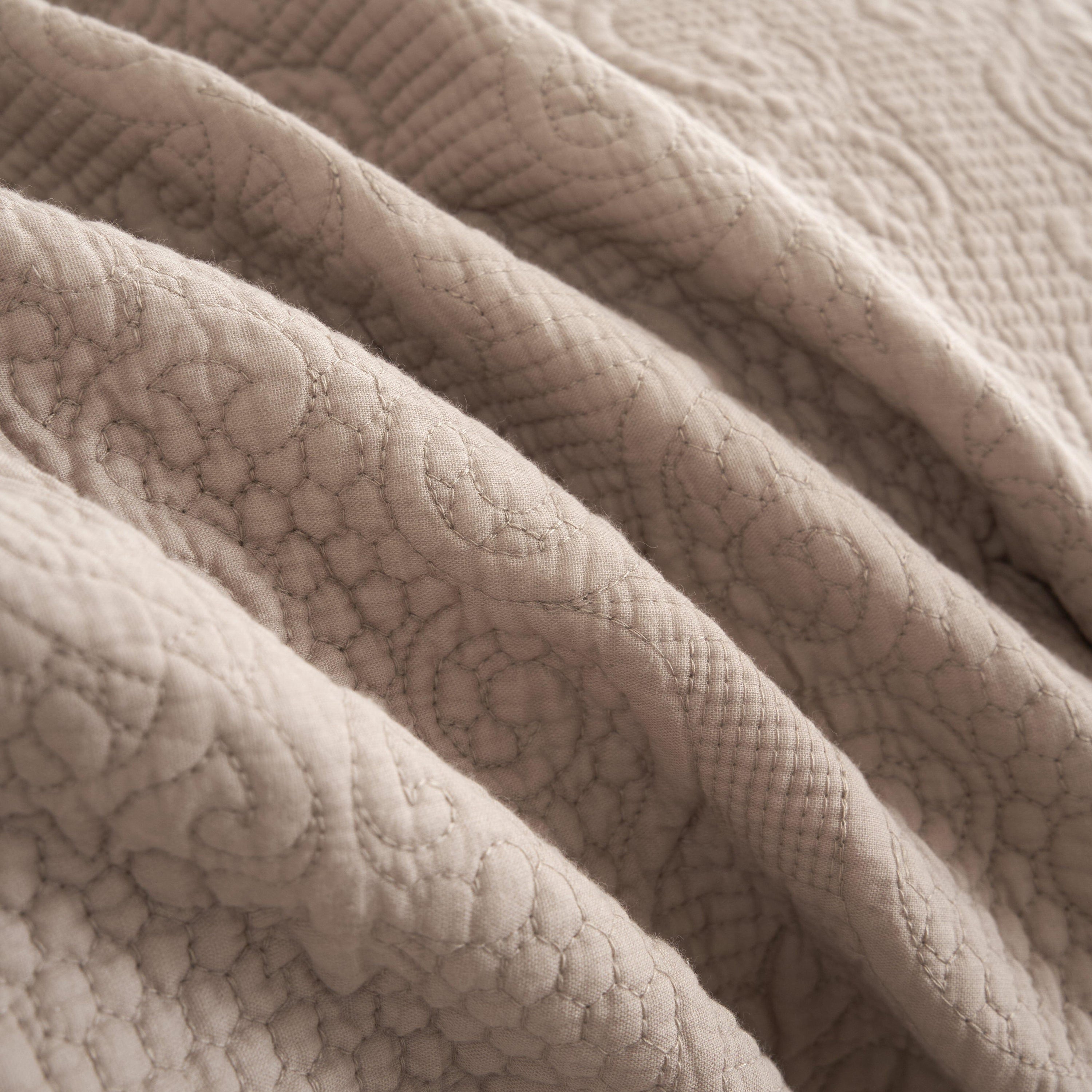 DaDa Bedding Neutral Taupe Beige Sandy Elegant Matelasse Cotton