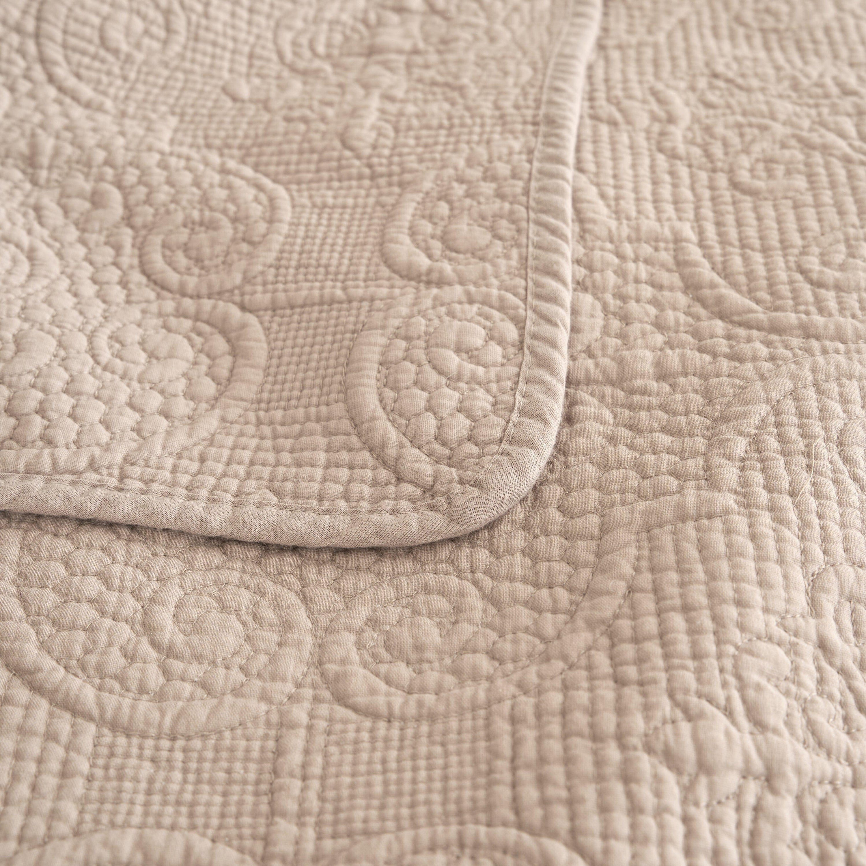 DaDa Bedding Neutral Taupe Beige Sandy Elegant Matelasse Cotton