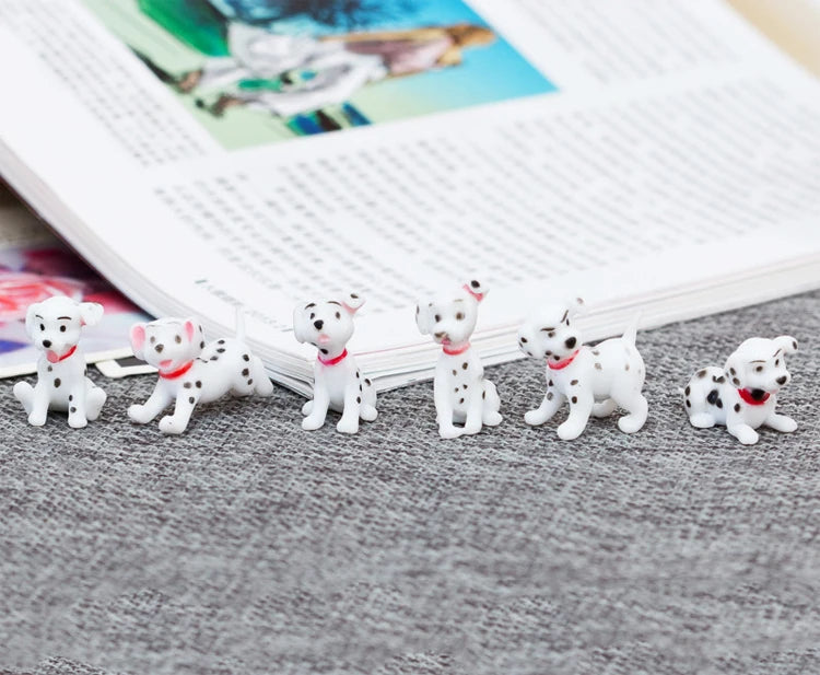 6 Pcs/Set Cute Cartoon Spotty Dog Mini Action Figure Toys PVC Animal Dogs Model Lovely Landscape Decoration