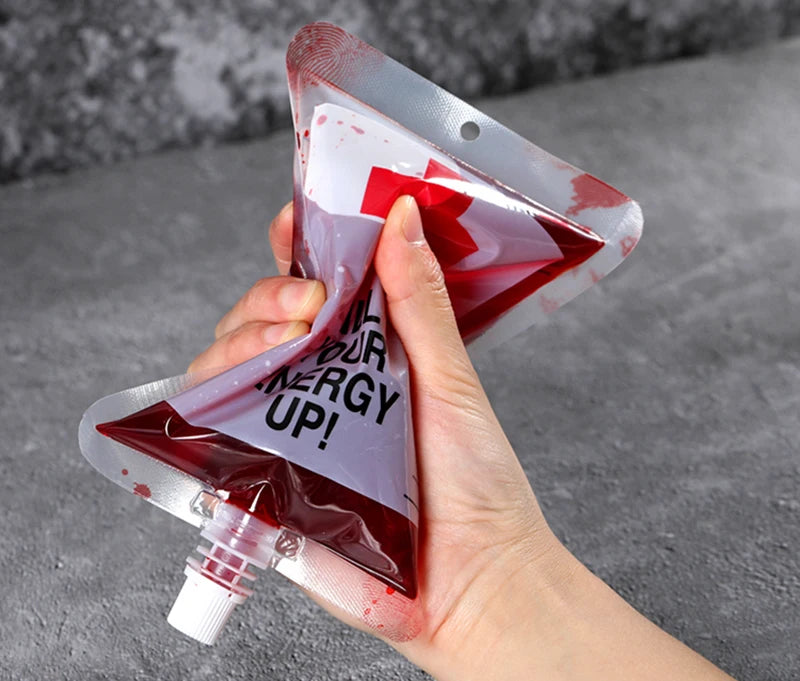 5pcs Creative Halloween Blood Drink Bag 250ml PET Food Bags Juice Bag Zombie Vampire Plasma Cosplay Props Halloween Decor Props