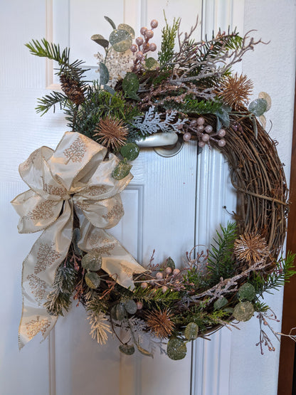 handmade 18 inch grapevine wreath with oretty shades of pink and