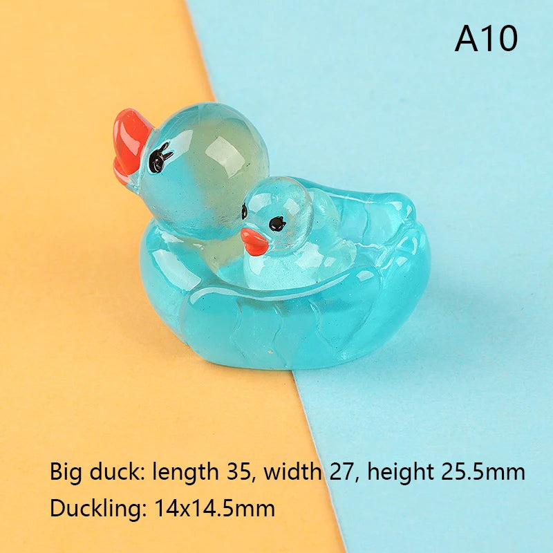 2pcs Luminous Duck Floating Animal Duck Floating Flashing In The Water Rubber Duck Baby Kids Bath Shower Toy Gift