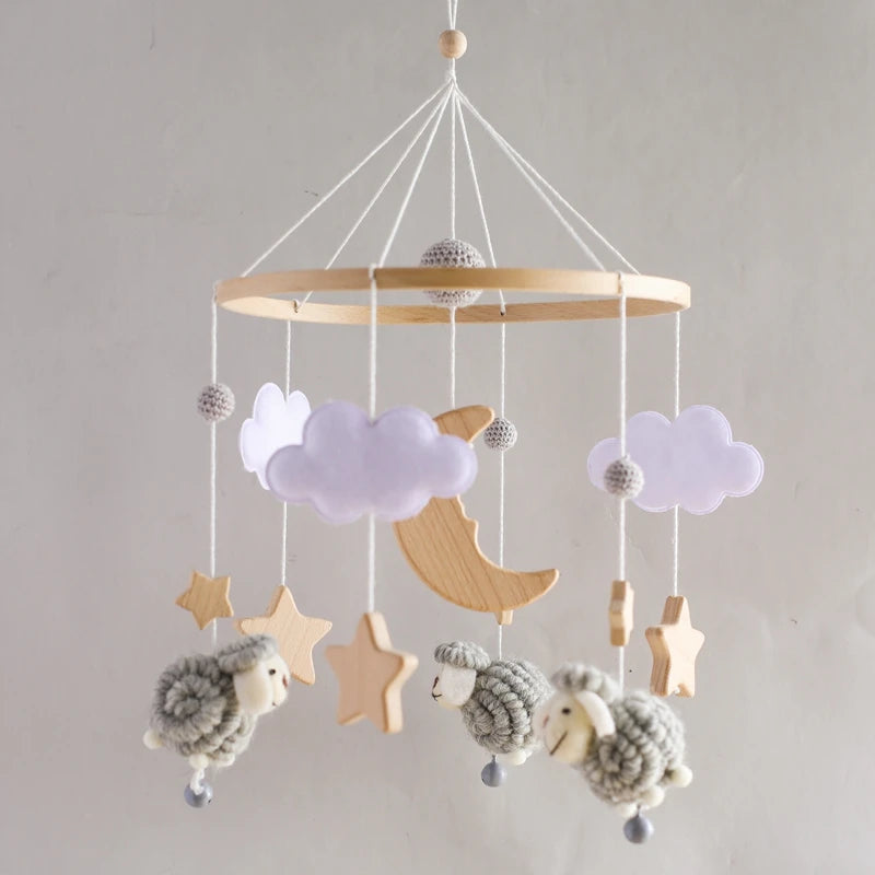 Wooden Baby Rattle Mobile 0-12Month Soft Felt Cartoon Sheep Star Moon Newborn Music Box Hanging Bed Bell Mobile Crib Bracket Toy