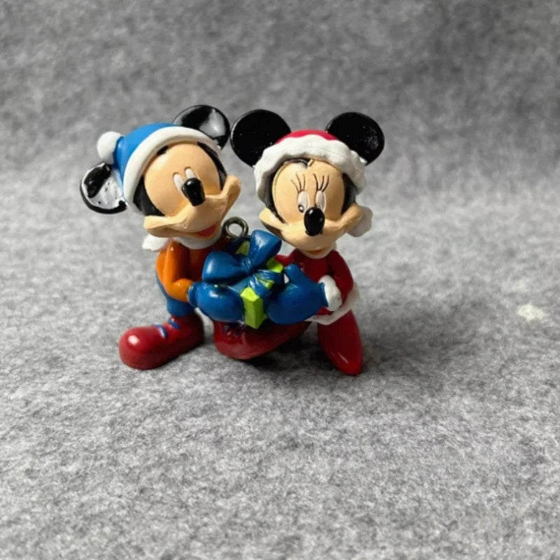 6Pcs/Set Disney Mickey Mouse Minnie Goofy Plut Donald Duck Daisy Christmas Series Anime Model Toy Collection Ornaments Xmas Gift