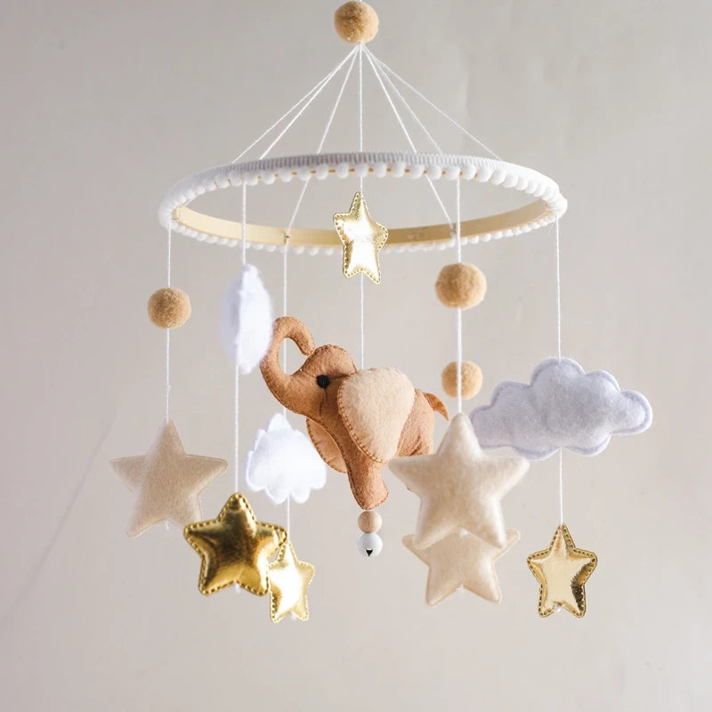 Wooden Baby Rattle Mobile 0-12Month Soft Felt Cartoon Sheep Star Moon Newborn Music Box Hanging Bed Bell Mobile Crib Bracket Toy