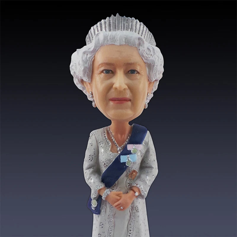 Her Majesty Queen Elizabeth II Action Figure Collection Barbie Doll Ornament Queen of England Figurine Model Toys Christmas GIft