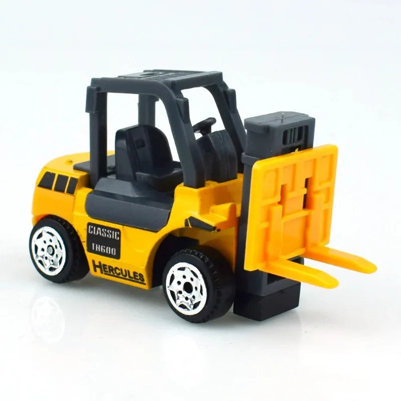 1Pc Children Car Toys Alloy Fire Truck Police Car Excavator Diecast Construction Engineering Vehicle Toys For Boys Gift