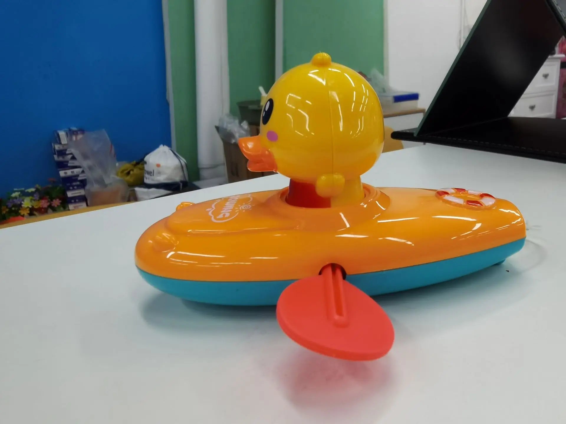 Children Bath Water Playing Toys Chain Rowing Boat Swim Floating Cartoon Duck Infant Baby Early Education Bathroom Beach Gifts