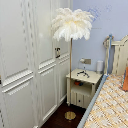 Rechargeable ostrich feather floor lamp Bar light Bedroom decorative light Romantic wedding creative wedding lighting