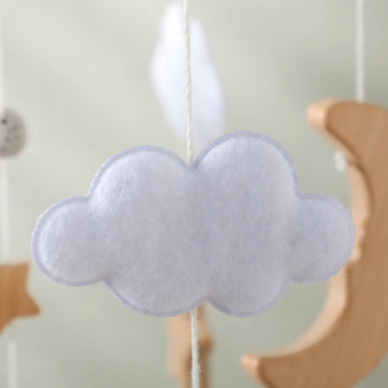 Wooden Baby Rattle Mobile 0-12Month Soft Felt Cartoon Sheep Star Moon Newborn Music Box Hanging Bed Bell Mobile Crib Bracket Toy