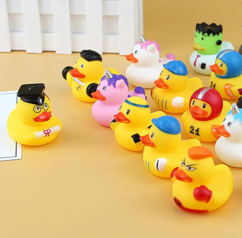 1pcs Creative Sports Duck toy Baby Bath Toys Rubber Ducks for Summer Beach Pool Activity Floating Ducks Bathtub Toy for Toddlers