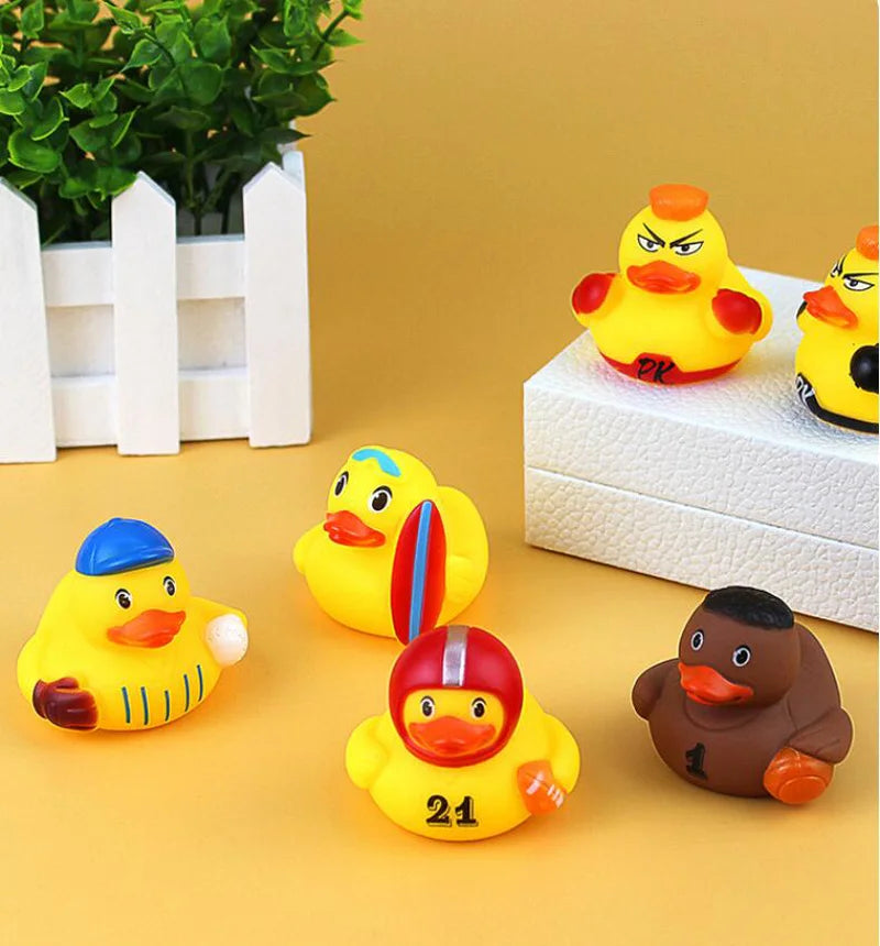 1pcs Creative Sports Duck toy Baby Bath Toys Rubber Ducks for Summer Beach Pool Activity Floating Ducks Bathtub Toy for Toddlers