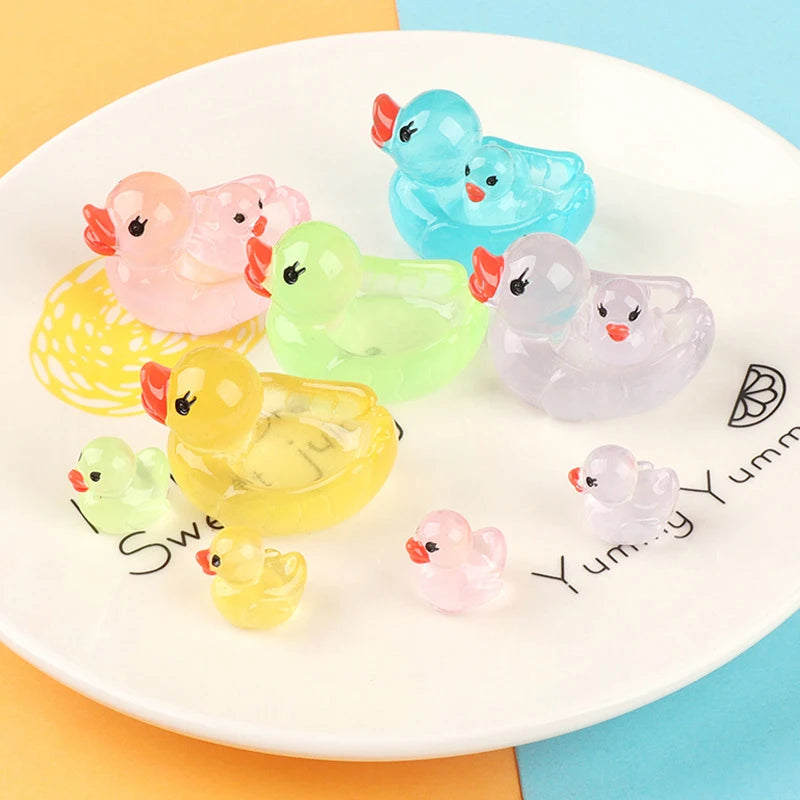 2pcs Luminous Duck Floating Animal Duck Floating Flashing In The Water Rubber Duck Baby Kids Bath Shower Toy Gift