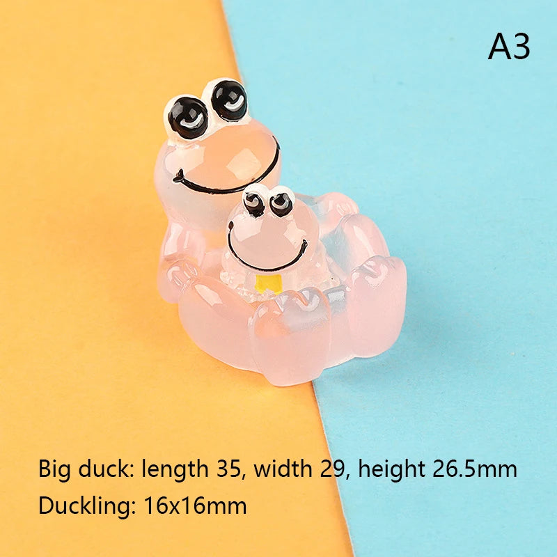 2pcs Luminous Duck Floating Animal Duck Floating Flashing In The Water Rubber Duck Baby Kids Bath Shower Toy Gift