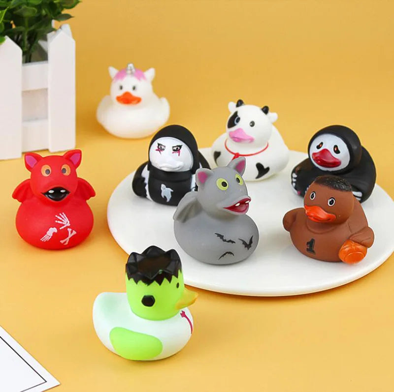 1pcs Creative Sports Duck toy Baby Bath Toys Rubber Ducks for Summer Beach Pool Activity Floating Ducks Bathtub Toy for Toddlers