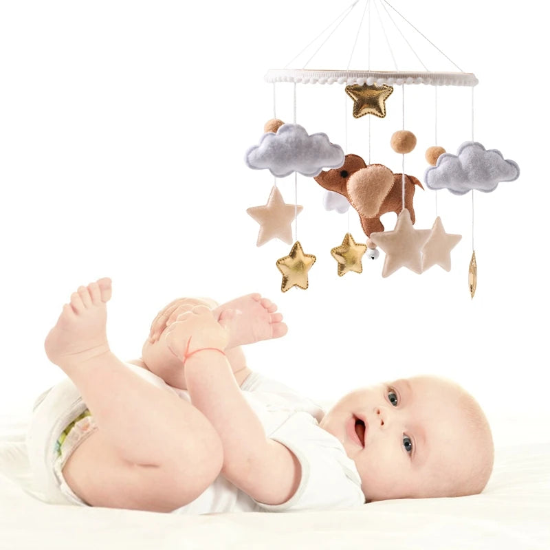 Wooden Baby Rattle Mobile 0-12Month Soft Felt Cartoon Sheep Star Moon Newborn Music Box Hanging Bed Bell Mobile Crib Bracket Toy