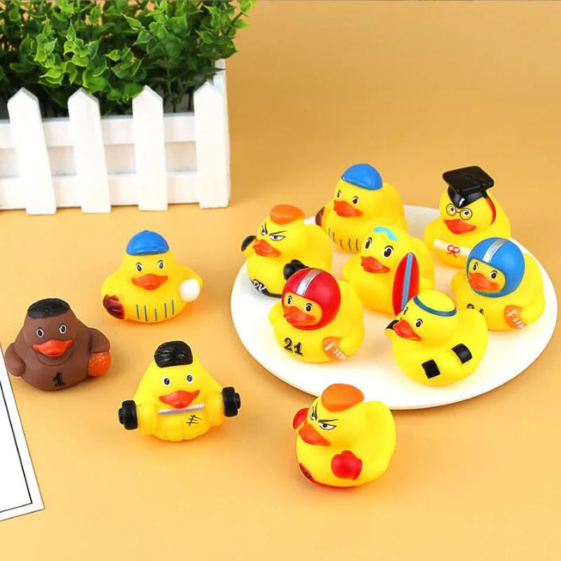 1pcs Creative Sports Duck toy Baby Bath Toys Rubber Ducks for Summer Beach Pool Activity Floating Ducks Bathtub Toy for Toddlers