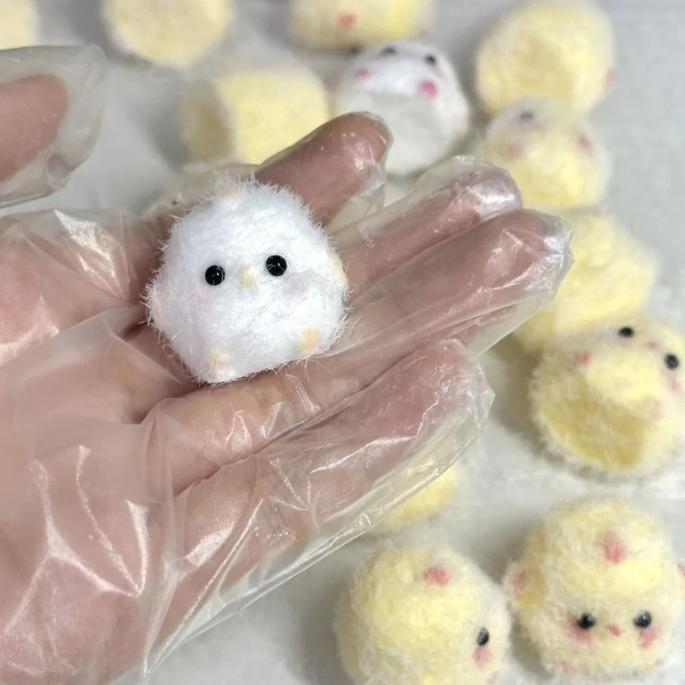 1/2Pcs Miniature Slow Rebound Relief Squeeze Toys Sticky TPR Squishy Mini Chick Stress Reliever Toys Squishy New Fidget Prop