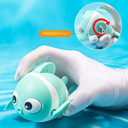 Baby Bath Toys Cute Swimming Fish Cartoon Animal Floating Wind Up Toys Water Game Classic Clockwork Toys For Toddlers