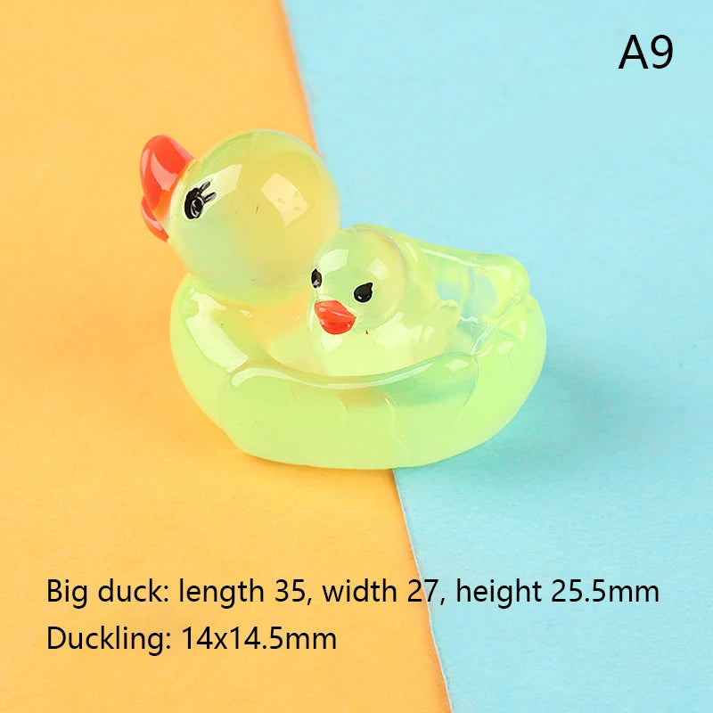 2pcs Luminous Duck Floating Animal Duck Floating Flashing In The Water Rubber Duck Baby Kids Bath Shower Toy Gift