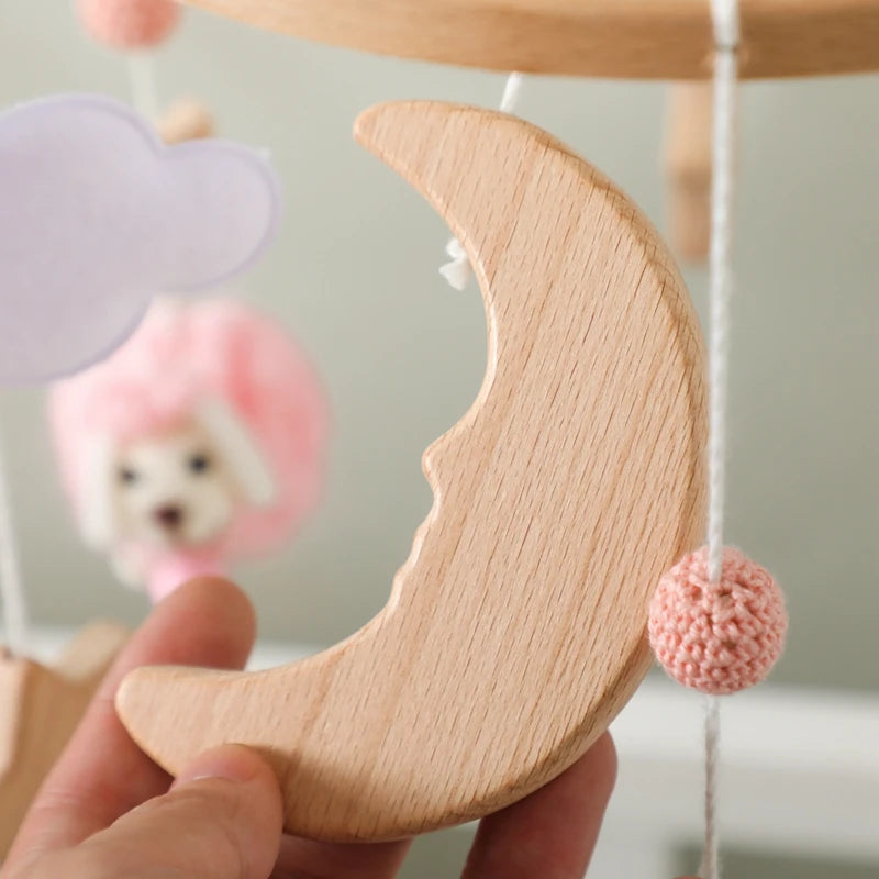 Wooden Baby Rattle Mobile 0-12Month Soft Felt Cartoon Sheep Star Moon Newborn Music Box Hanging Bed Bell Mobile Crib Bracket Toy