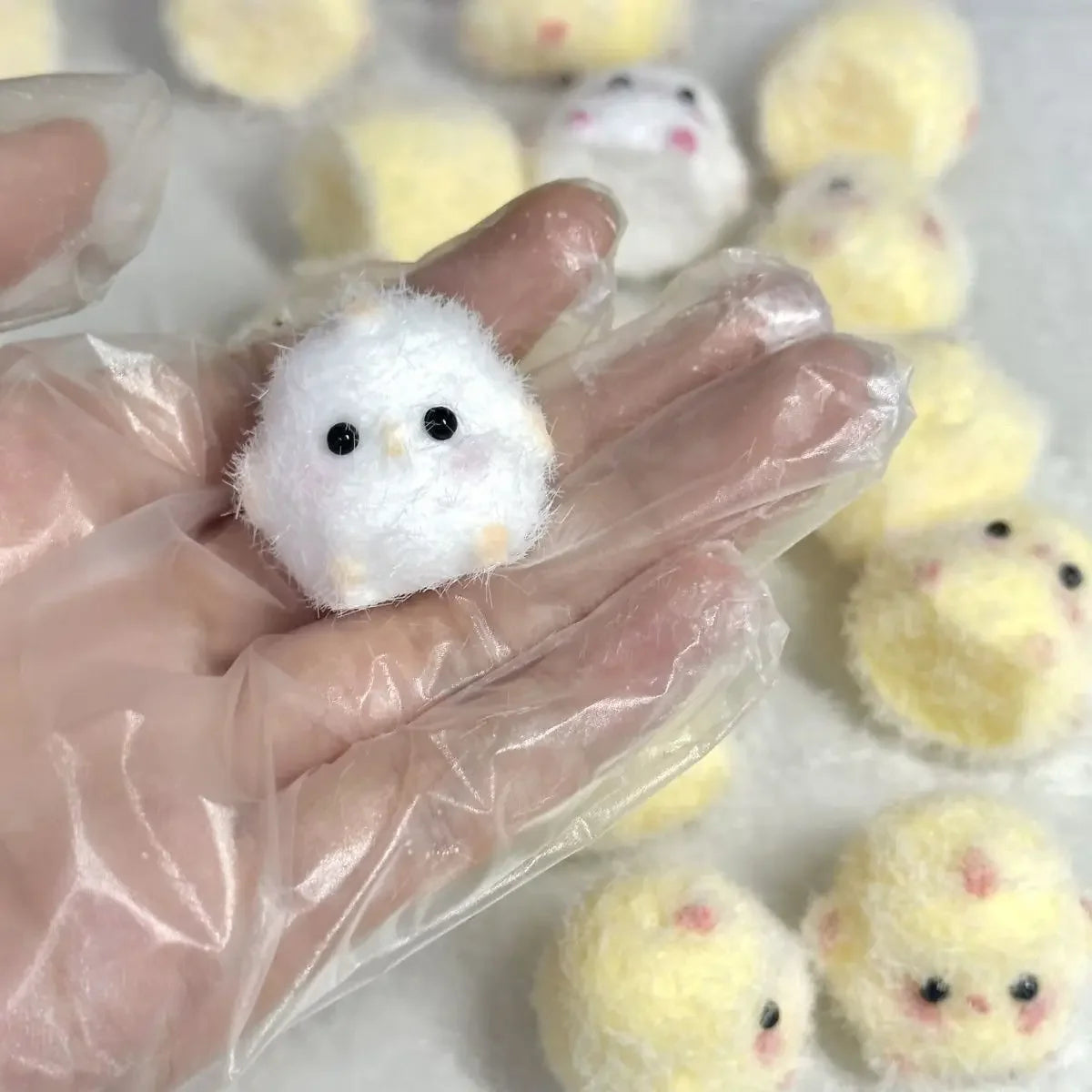 1/2Pcs Miniature Slow Rebound Relief Squeeze Toys Sticky TPR Squishy Mini Chick Stress Reliever Toys Squishy New Fidget Prop