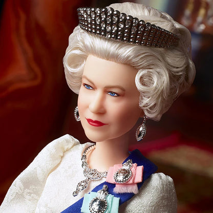 Her Majesty Queen Elizabeth II Action Figure Collection Barbie Doll Ornament Queen of England Figurine Model Toys Christmas GIft