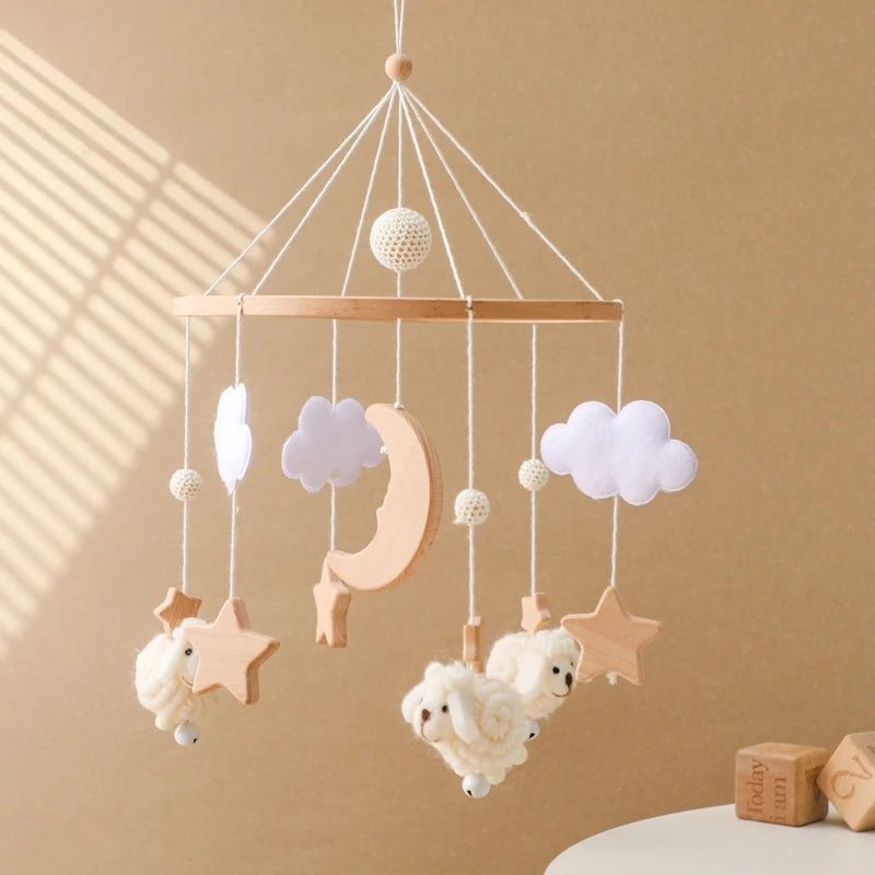 Wooden Baby Rattle Mobile 0-12Month Soft Felt Cartoon Sheep Star Moon Newborn Music Box Hanging Bed Bell Mobile Crib Bracket Toy