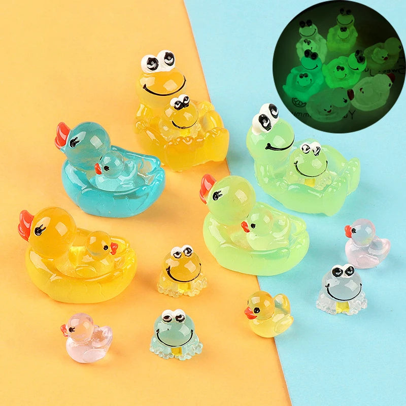 2pcs Luminous Duck Floating Animal Duck Floating Flashing In The Water Rubber Duck Baby Kids Bath Shower Toy Gift