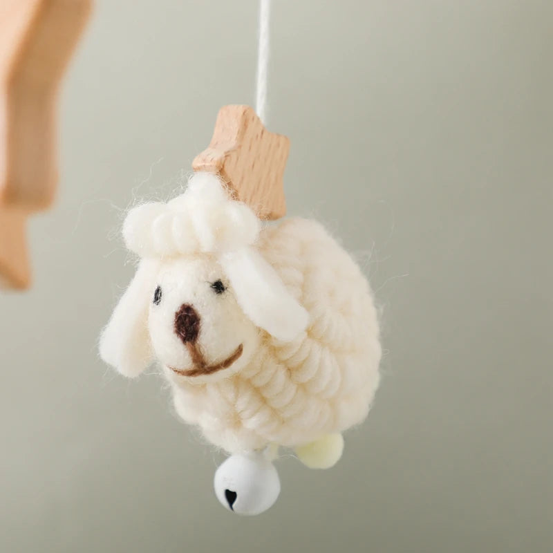 Wooden Baby Rattle Mobile 0-12Month Soft Felt Cartoon Sheep Star Moon Newborn Music Box Hanging Bed Bell Mobile Crib Bracket Toy