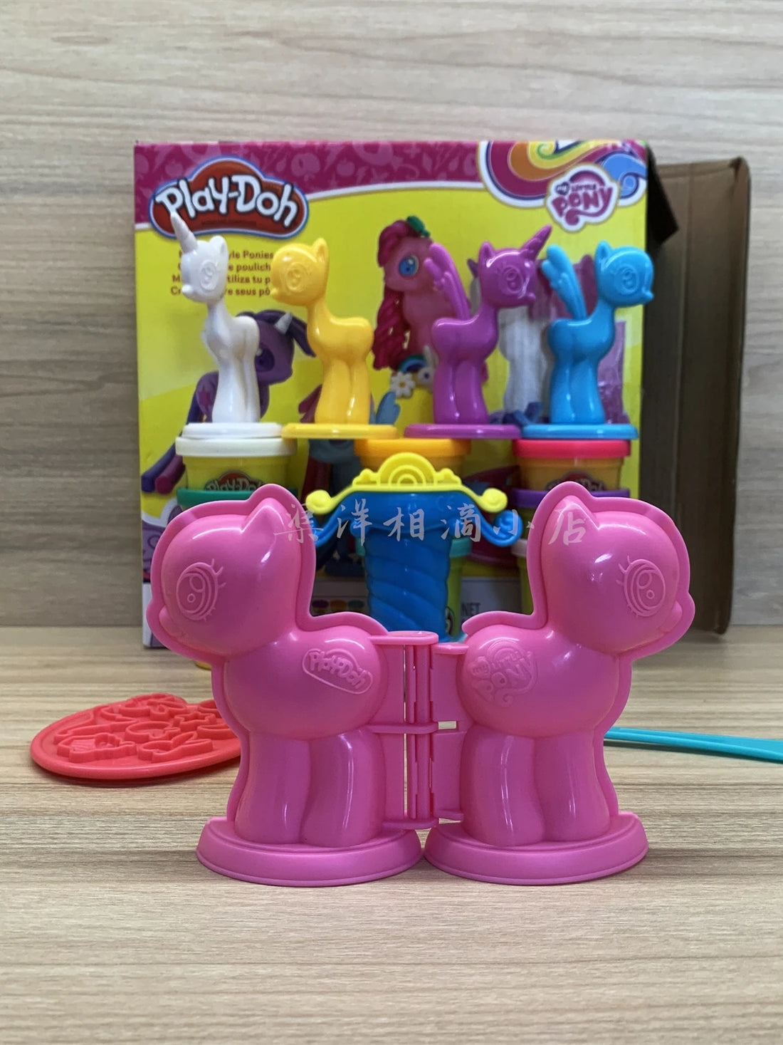 Hasbro Hasbro Play-Doh Play-DoH Ponies Creates A Series of Children&