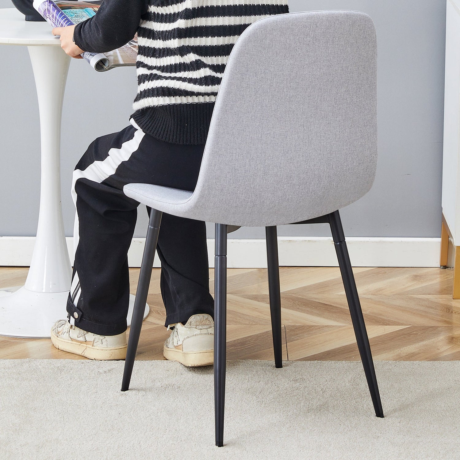 Comfortable Linen-Cotton Dining Chair Set - Four Pieces in Light