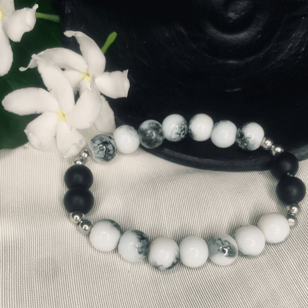Howlite and Black Onyx Bracelet Stretch Bracelet with Silver Spacers