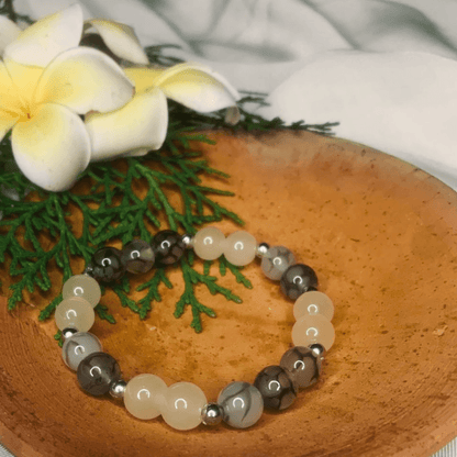 Agate Gemstone Beaded Bracelet Gray White Stone Silver Spacers