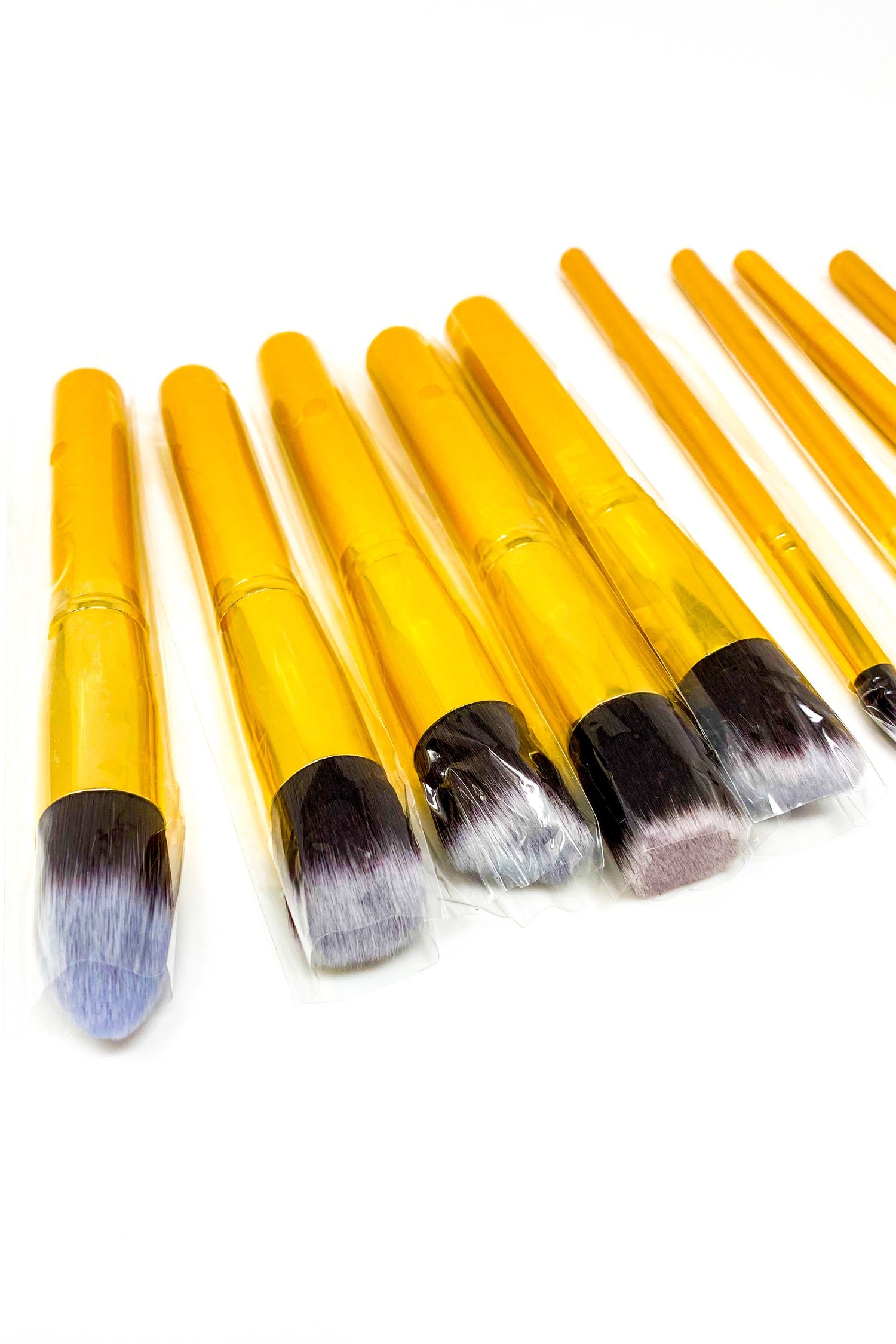 Makeup - Everything Beat 8 - 10 Piece Makeup Brush Set