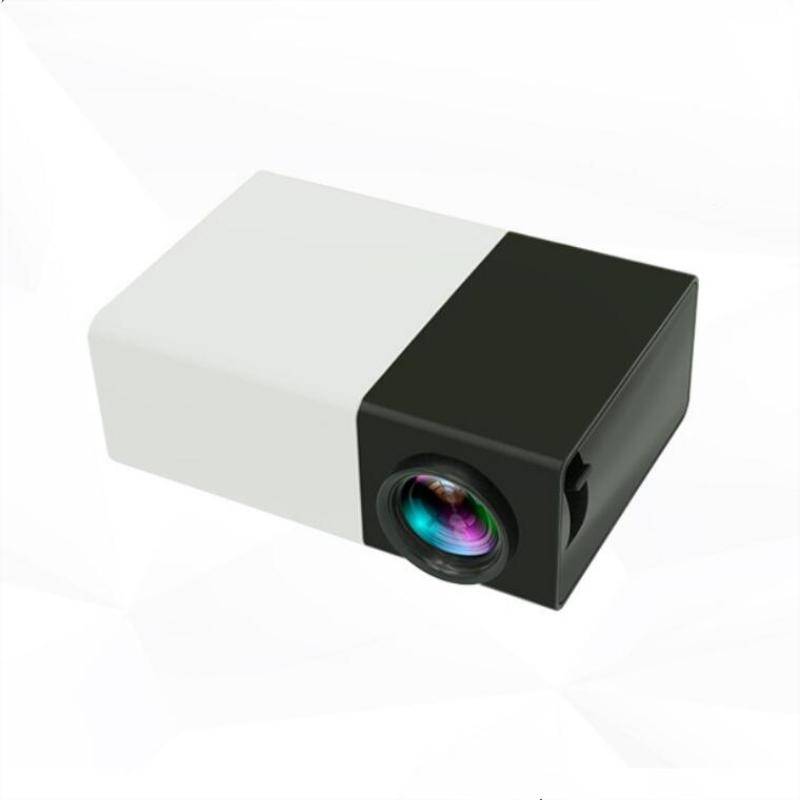 YG300 LED Portable Projectors 400-600LM 3.5mm Audio 320 x 240 Pixels